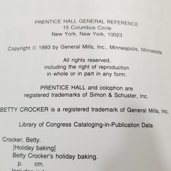 betty crocker holiday baking cookbook first edition 1993 paperback - Picture 11 of 11